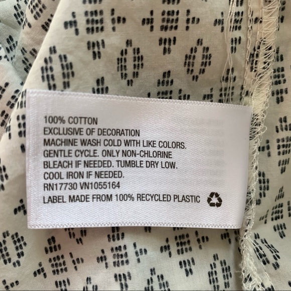 *FREE w/$25 purchase* NWOT A New Day Peasant Top - Picture 8 of 8